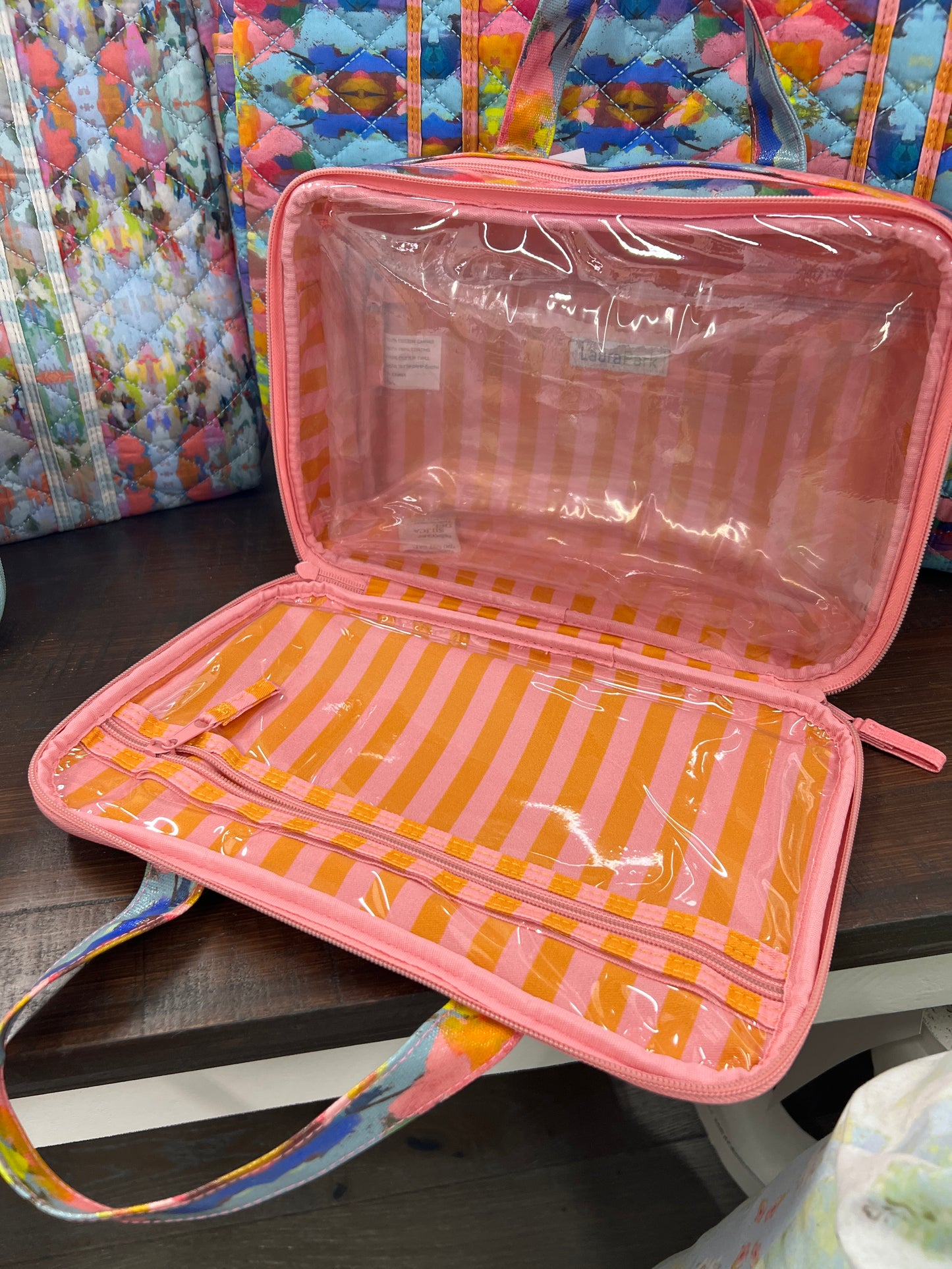 Laura Park Travel Case - Antigua Smile