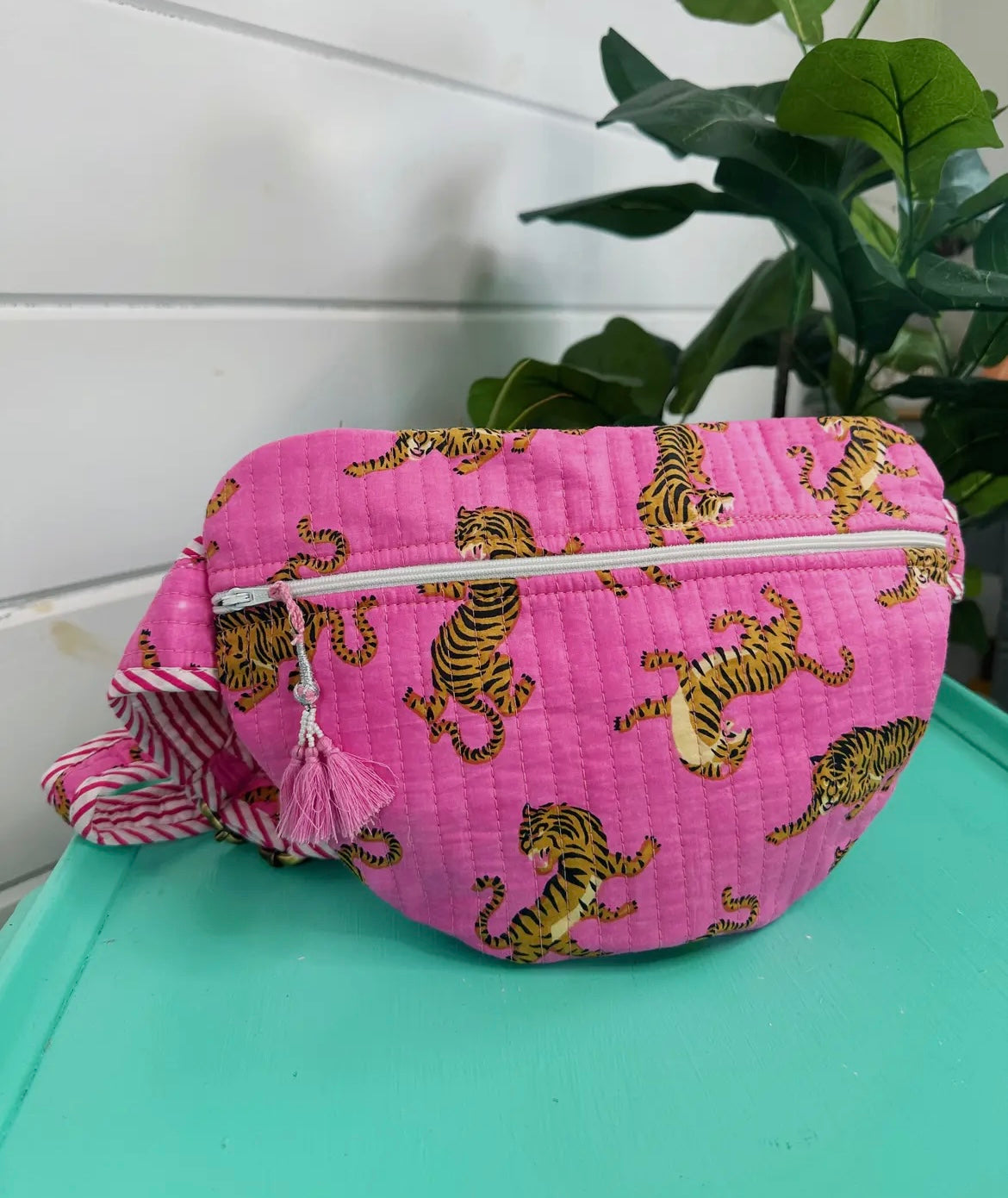 Quilted Belt Bag - Pink Tiger