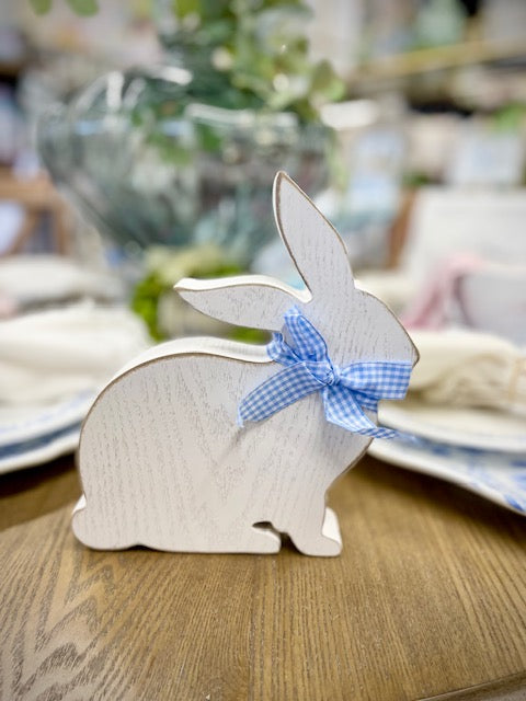 Wooden White Laurel Bunny Decor