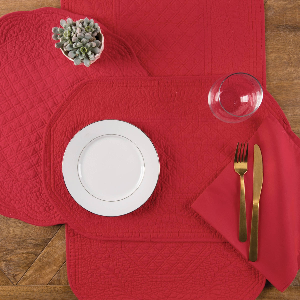 Solid Red Round Placemat