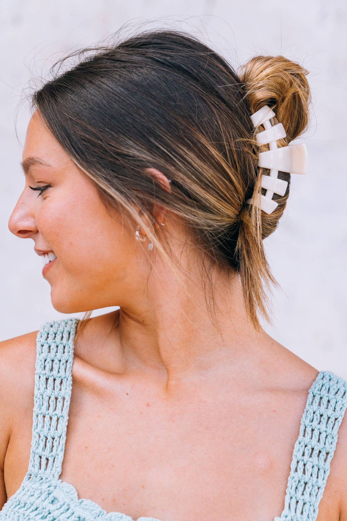 Teleties Classic Hair Clip | Medium | Almond Beige