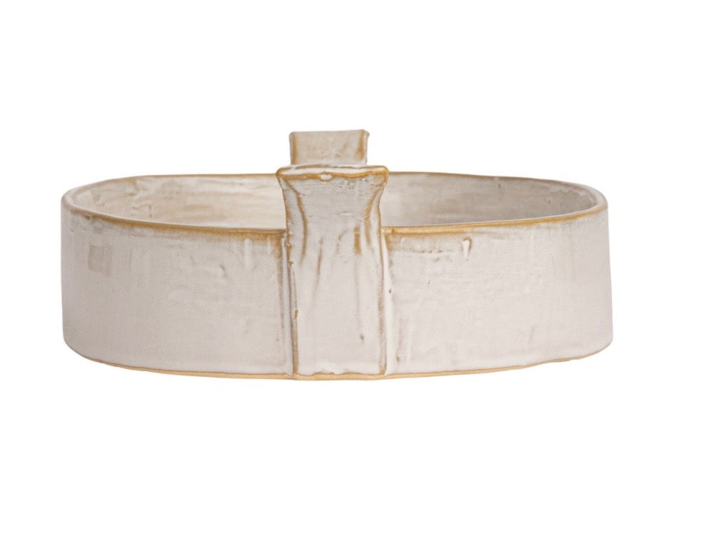 Oval stoneware baker with handles