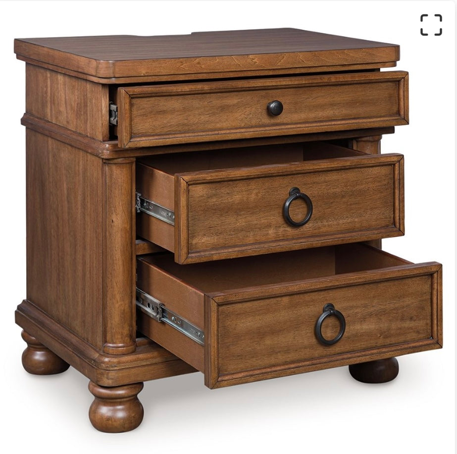 Country Manor Nightstand