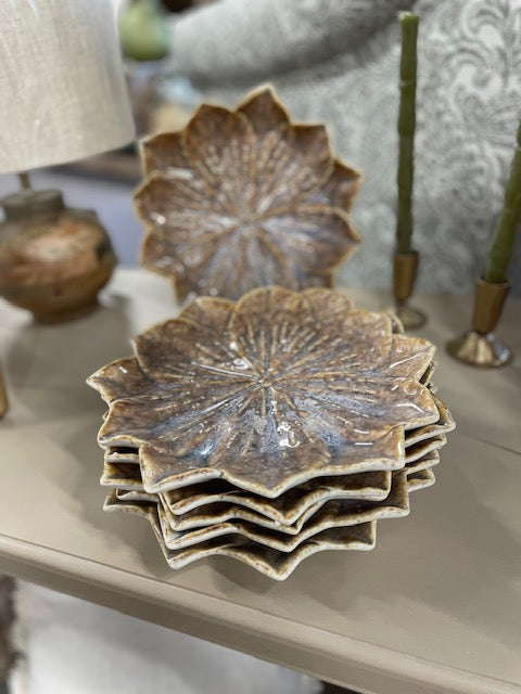 Stoneware Flower Plate