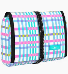 Scout Pretty in Picnic Beauty Burrito Hanging Toiletry Bag